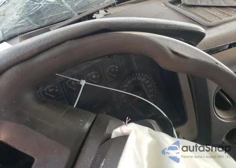 2010 Ford F150 z USA, uszkodzony, nr VIN 1FTMF1CW2AKE80263